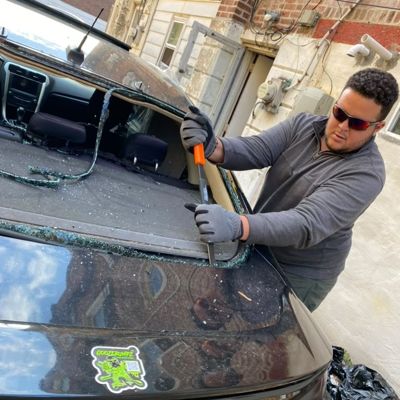 Glass removal on Instagram